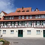 Schiefe Haus Bergstraße *
