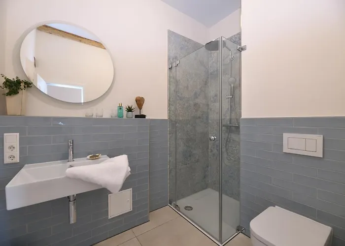 Schiefe Haus Bergstrasse * Heppenheim (Bergstrasse)